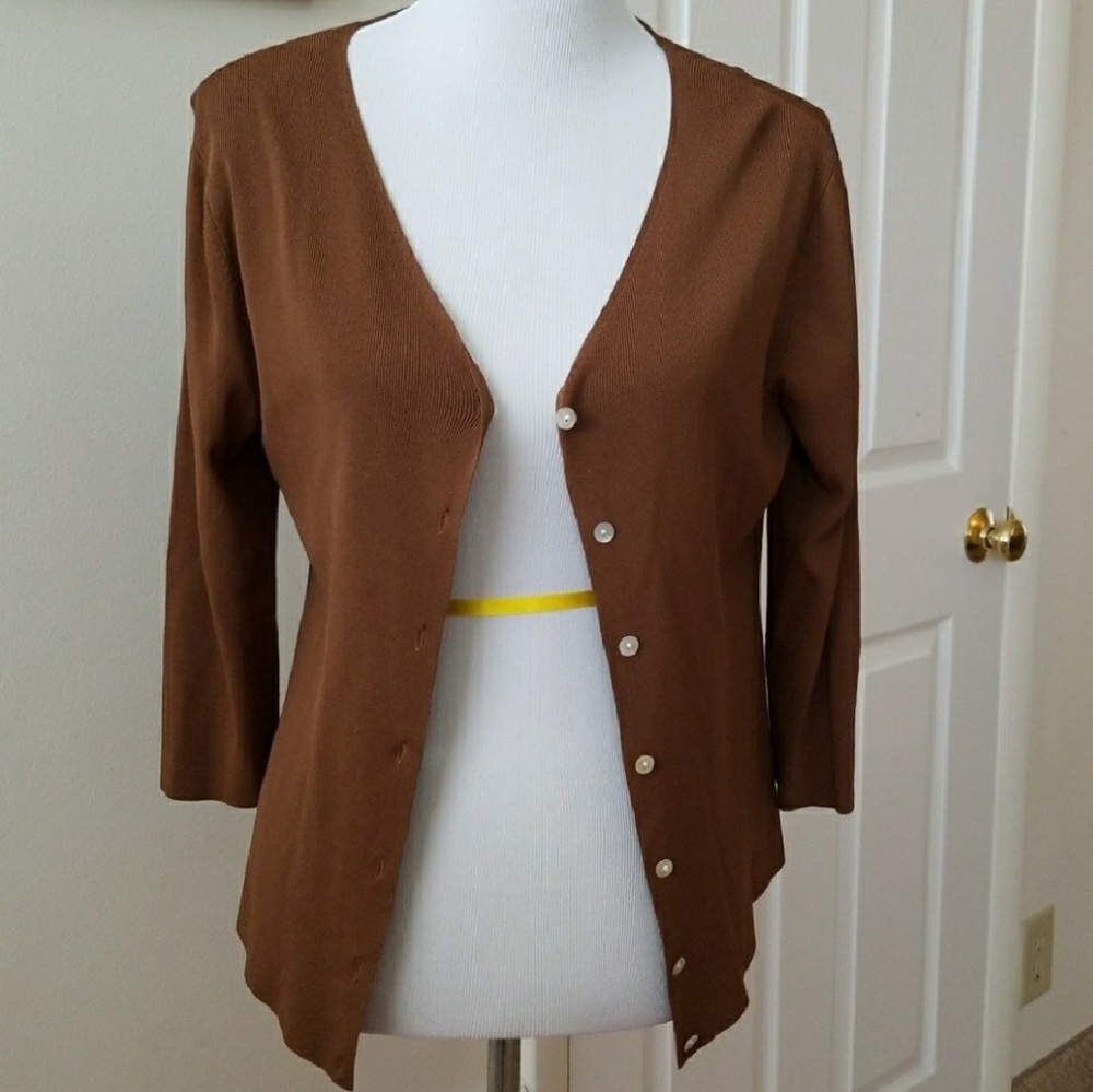 Bundle Medium Lot - image 6